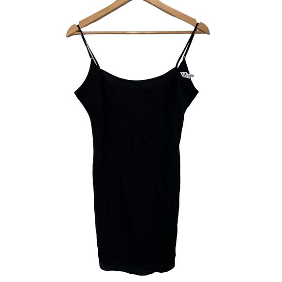 Amur Yael A line Dress In Black Floating Floral Size 2 - Picture 16 of 16